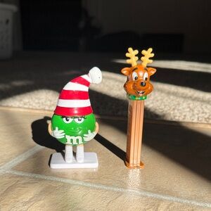 M&M's Green Holiday Dispenser Figure with Reindeer PEZ Dispenser